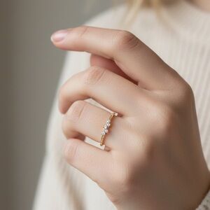 Elegant Gold and Silver Women's Ring